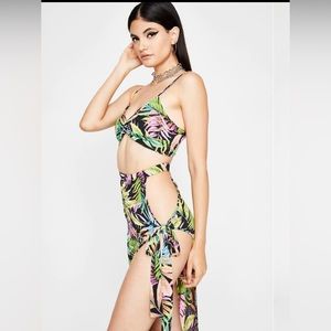 Women’s 2piece multi colored floral set Size large